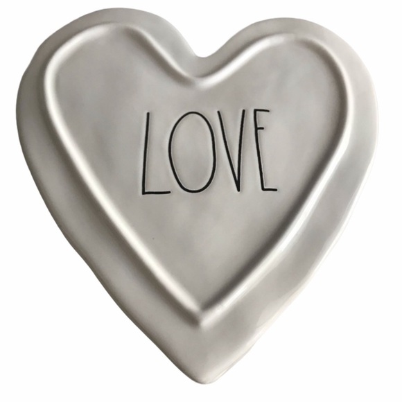 Jewelry - Rae Dunn Love ❤️ jewelry heart